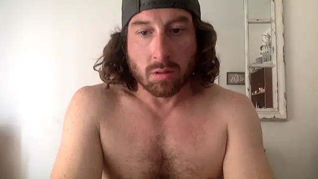 Snapshot of sirchubster chatting on April 23, 8:22 pm sirchubster online show from April 23, 8:22 pm