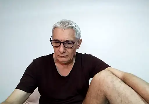 BIGUNCUTHARDCOCK online show from April 3, 1:25 am