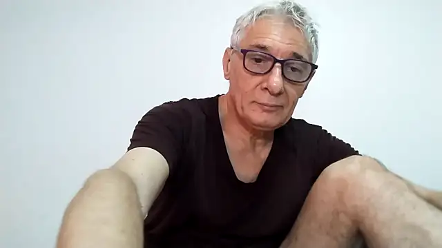 BIGUNCUTHARDCOCK online show from April 5, 2:09 am