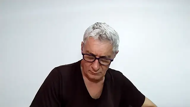 BIGUNCUTHARDCOCK online show from April 7, 12:44 am