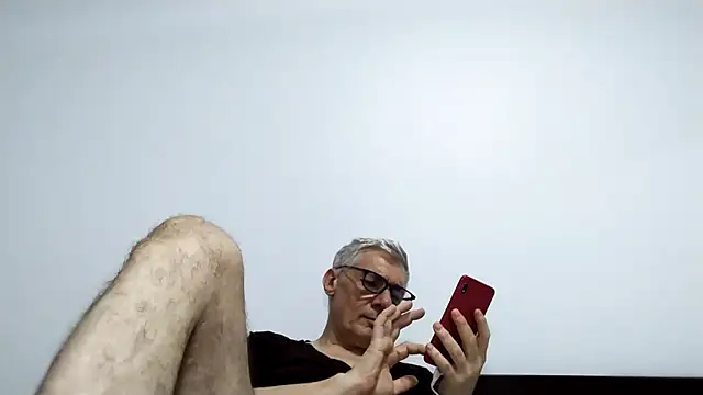 BIGUNCUTHARDCOCK online show from April 7, 2:50 pm