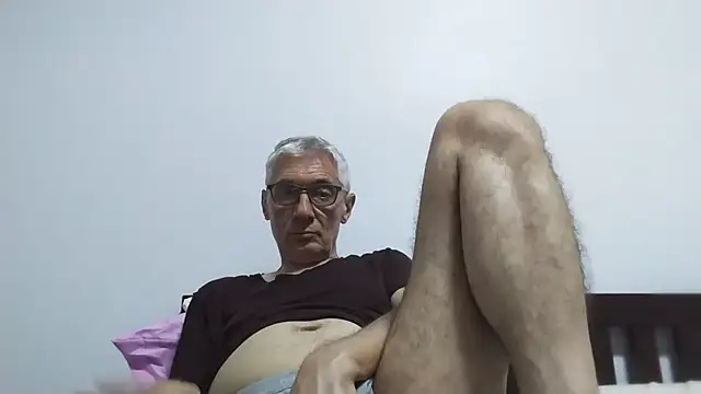 Snapshot of BIGUNCUTHARDCOCK chatting on July 11, 12:08 pm BIGUNCUTHARDCOCK online show from July 11, 12:08 pm