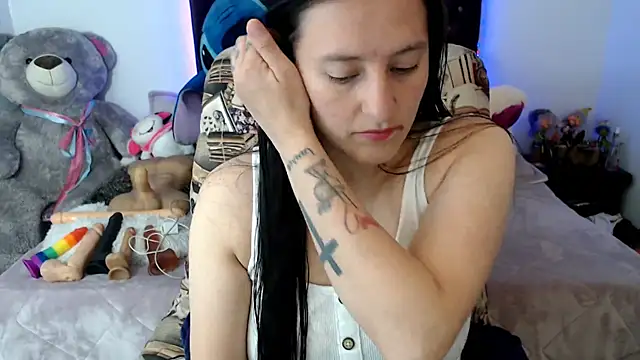 Lorenahot 06 online show from February 21, 5:36 pm