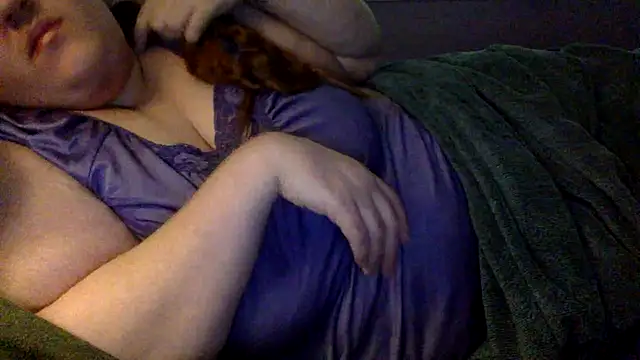 bbwkitkat87 online show from July 14, 11:43 pm