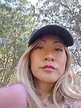 SexyErola27 online show from March 28, 11:54 am