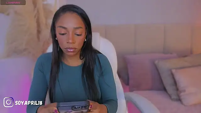 aprilebony  online show from March 10, 10:53 am