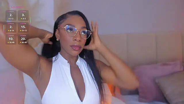 aprilebony  online show from May 15, 10:44 am
