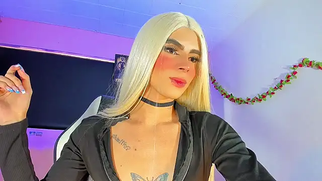 rosedewitt online show from February 7, 2:26 pm