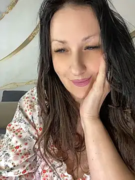 Katie-n online show from August 4, 7:44 am
