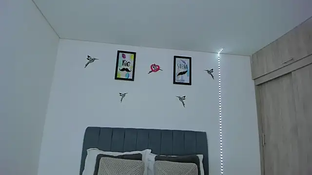 im sarah34 online show from February 9, 9:41 pm