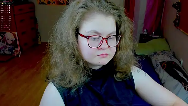 Snapshot of Sashy_Way chatting on July 10, 9:17 pm Sashy Way online show from July 10, 9:17 pm