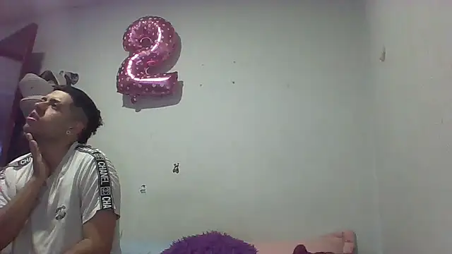 sharkboy lavagirl d a online show from January 27, 8:49 pm