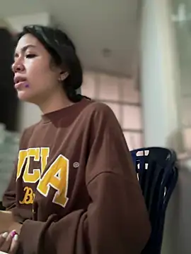 Mila Morgan online show from April 9, 1:38 pm