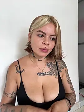 ivanna rivera online show from May 21, 6:15 pm
