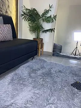 Isa  Blanc online show from March 31, 3:19 am