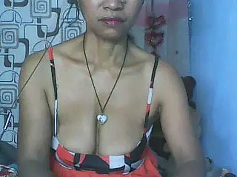 Snapshot of nene_belle chatting on April 11, 7:45 am nene belle online show from April 11, 7:45 am