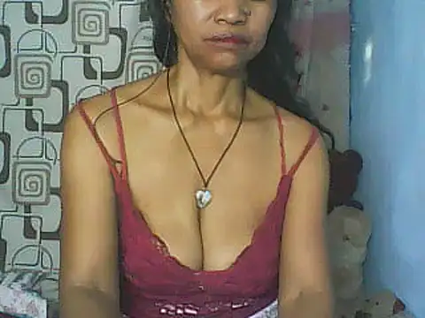 Snapshot of nene_belle chatting on April 23, 1:02 pm nene belle online show from April 23, 1:02 pm
