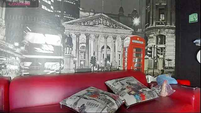 CloeRodriguez online show from April 22, 8:54 pm