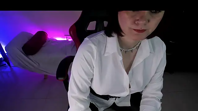 Snapshot of Ammy_lee_69 chatting on May 6, 4:45 pm Ammy lee 69 online show from May 6, 4:45 pm