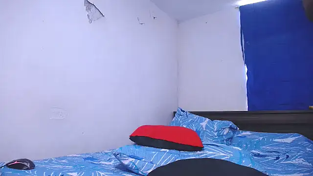 Snapshot of morris_dayanna chatting on October 22, 7:24 pm morris dayanna online show from October 22, 7:24 pm