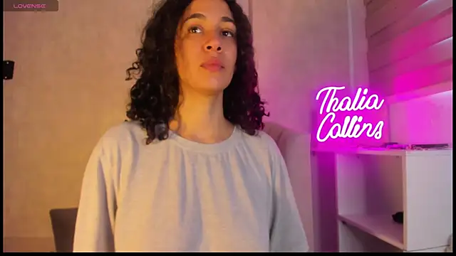 Snapshot of thaliacollins chatting on January 18, 9:29 pm thaliacollins online show from January 18, 9:29 pm