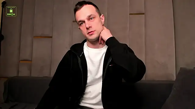 BrandonNorris online show from March 16, 5:44 am