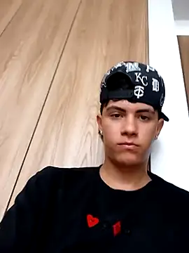 Snapshot of Bxby-young chatting on April 13, 4:56 pm Bxby-young online show from April 13, 4:56 pm