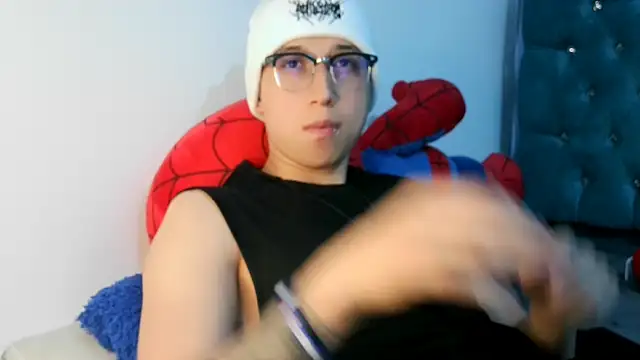  Thomas hot  online show from March 3, 4:07 am