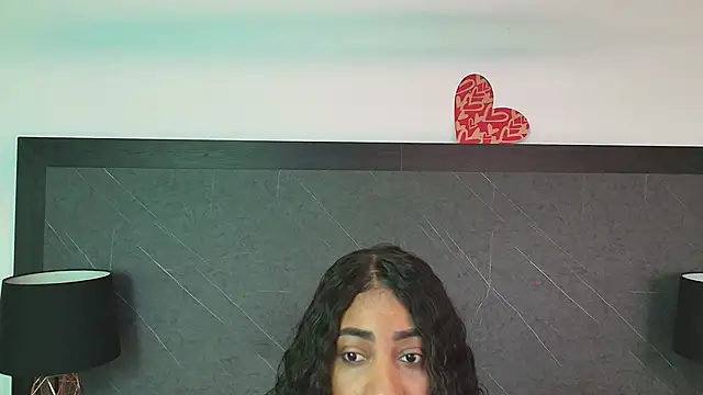 charlottebrowns  online show from February 8, 12:50 pm