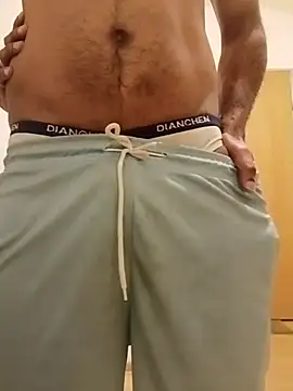 maleesa online show from February 5, 4:17 am