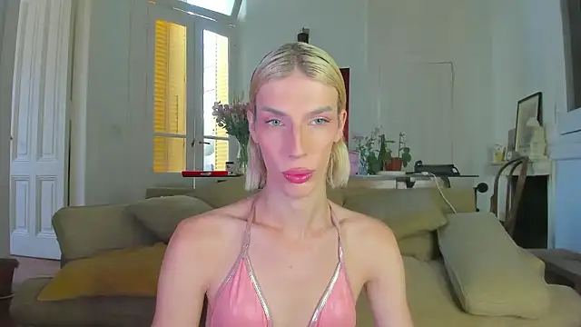 AliceSnowCatt online show from January 18, 2:54 pm