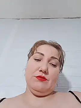 EmmaQueen4 online show from May 13, 8:01 am