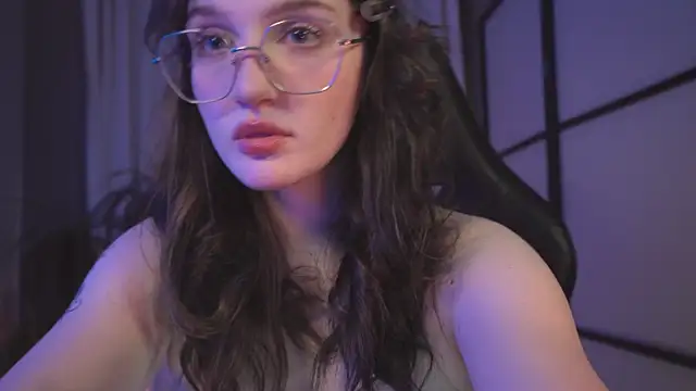 ELLIEJAY online show from February 7, 8:42 pm