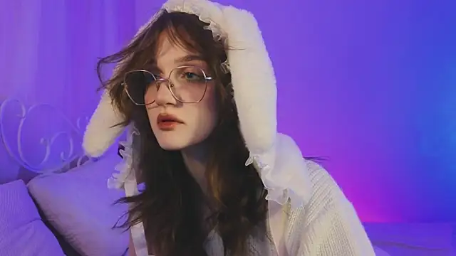 ELLIEJAY online show from February 27, 8:31 pm