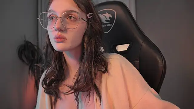 ELLIEJAY online show from February 28, 8:28 pm