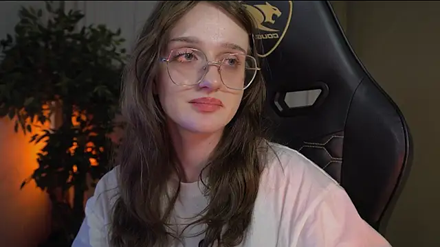 ELLIEJAY online show from March 10, 3:01 am