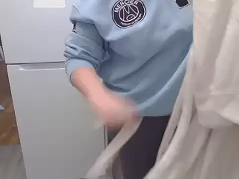 magical mia online show from March 6, 6:37 pm