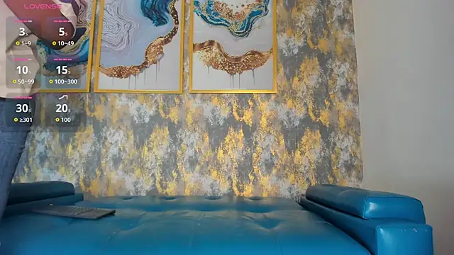 MonicaSchwartz online show from December 17, 8:48 pm