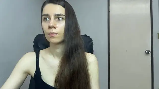 SassyJessi online show from April 23, 4:14 am