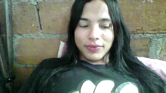 Snapshot of Samys_World chatting on February 15, 2:58 pm Samys World online show from February 15, 2:58 pm