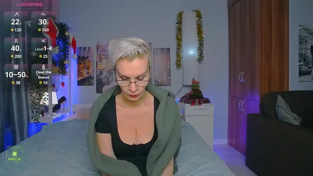 HelgaHimmell online show from December 20, 10:43 pm