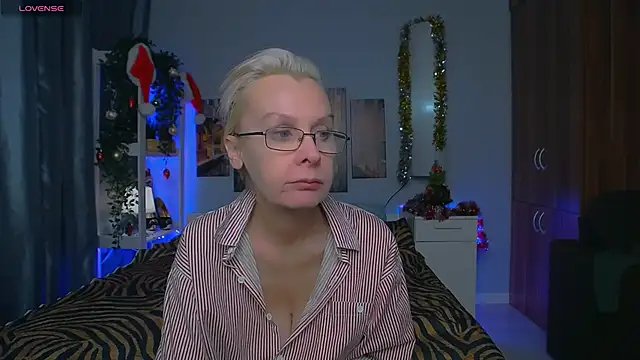 HelgaHimmell online show from January 5, 11:12 pm