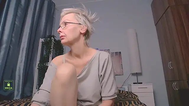 HelgaHimmell online show from February 11, 3:50 am