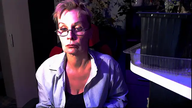 HelgaHimmell online show from June 15, 8:33 pm