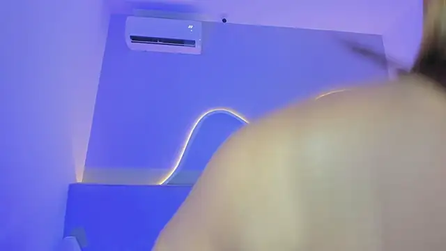 sophia 98 online show from August 2, 8:07 pm
