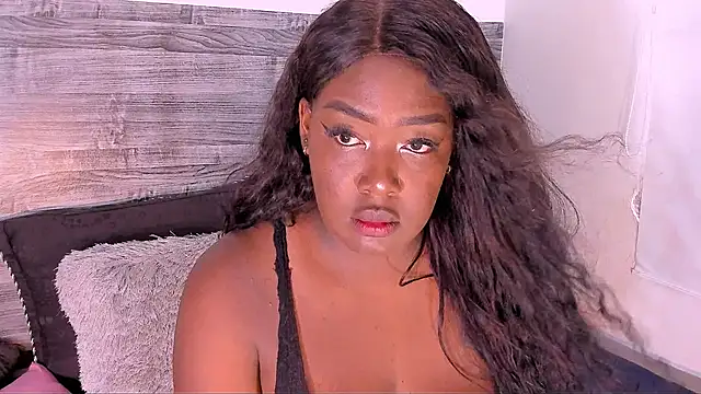 Aishaza1 online show from January 28, 4:19 pm