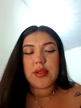 Snapshot of Sophie-hatter chatting on July 23, 3:04 am Sophie-hatter online show from July 23, 3:04 am
