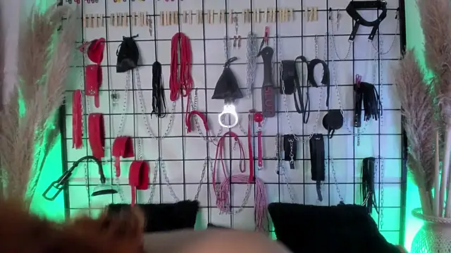 charrlotte quinn online show from March 19, 11:36 pm