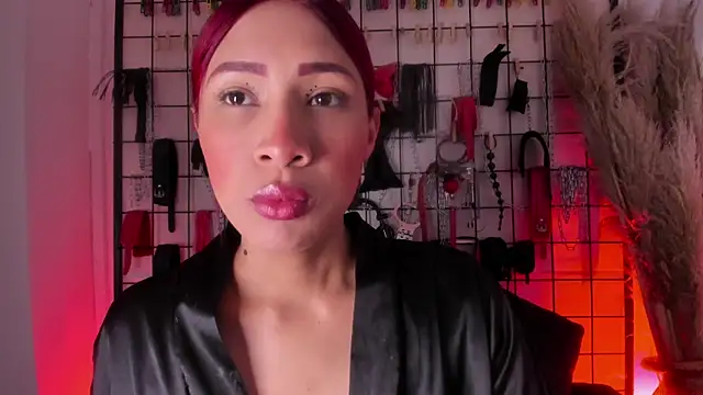 charrlotte quinn online show from October 16, 2:51 pm