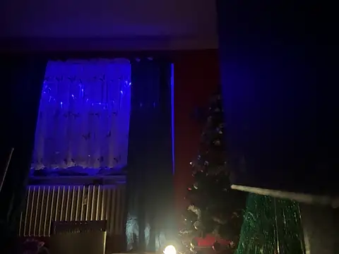 czruz online show from December 19, 8:05 pm